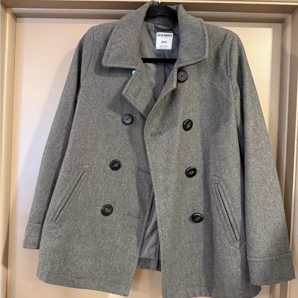 Old Navy women’s gray coat